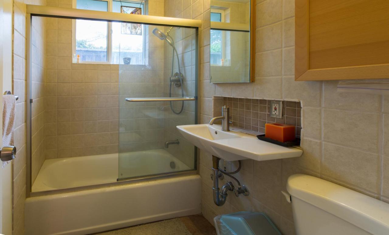 Private Room With Shared Bath 마운틴뷰 외부 사진